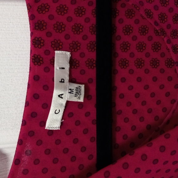 CAbi Top Sleeveless Draped Fuchsia Blouse Floral Dot Print Size Medium W… - Picture 5 of 9
